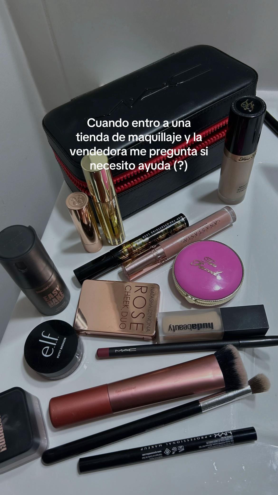 @𝐶𝑎𝑟𝑜𝑙𝑖𝑛𝑎 𝐴.