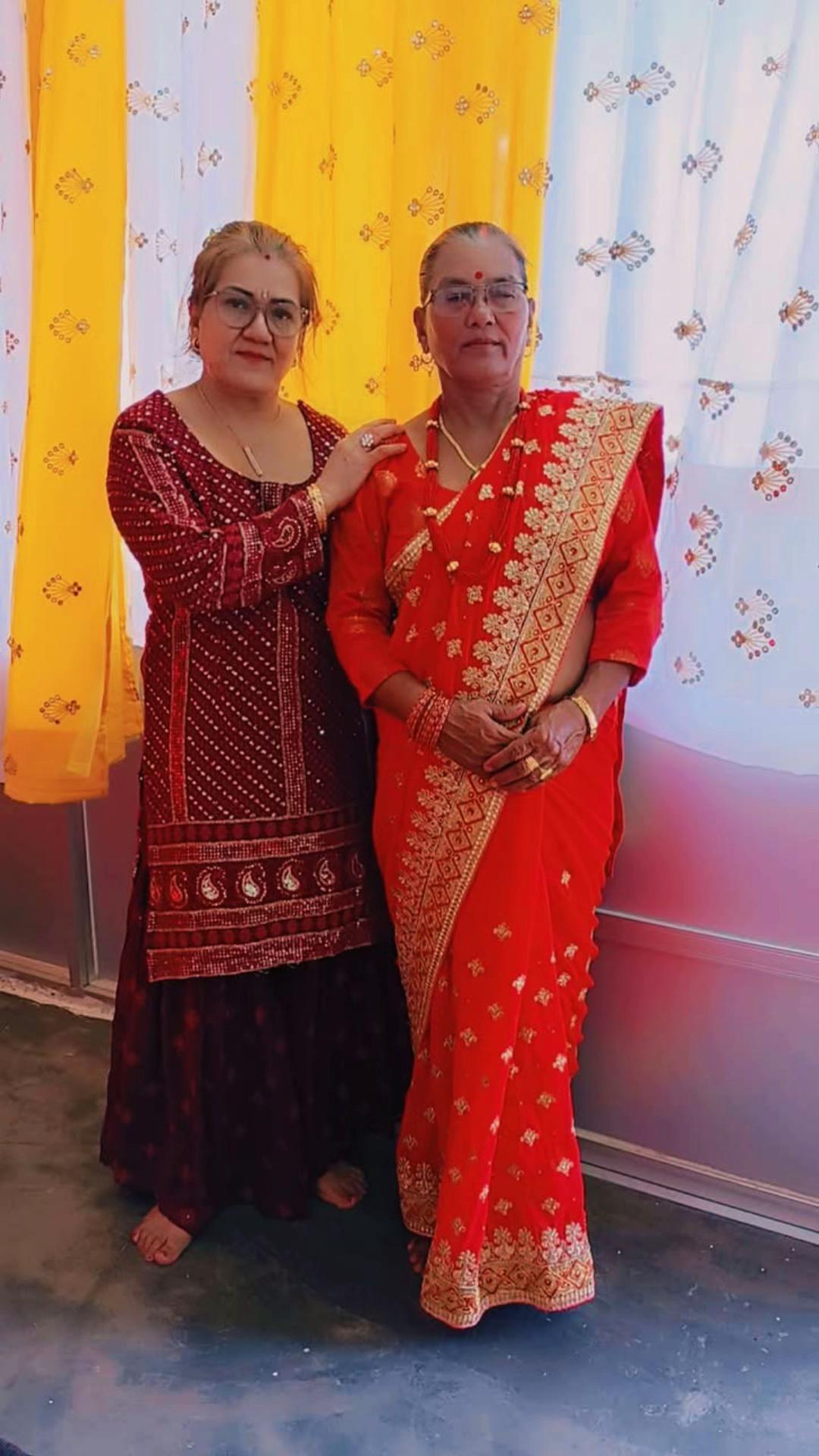 @Muna Chhetri