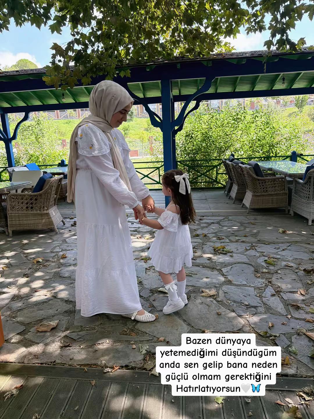 @🕊️