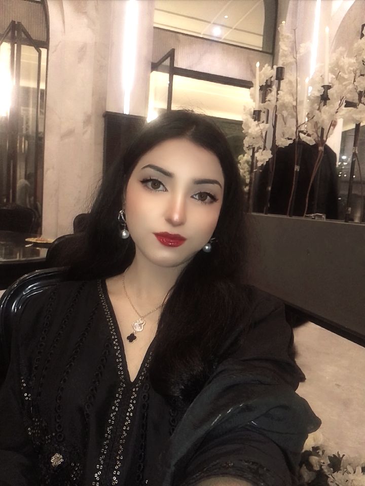 @ANAYA🧚♀️