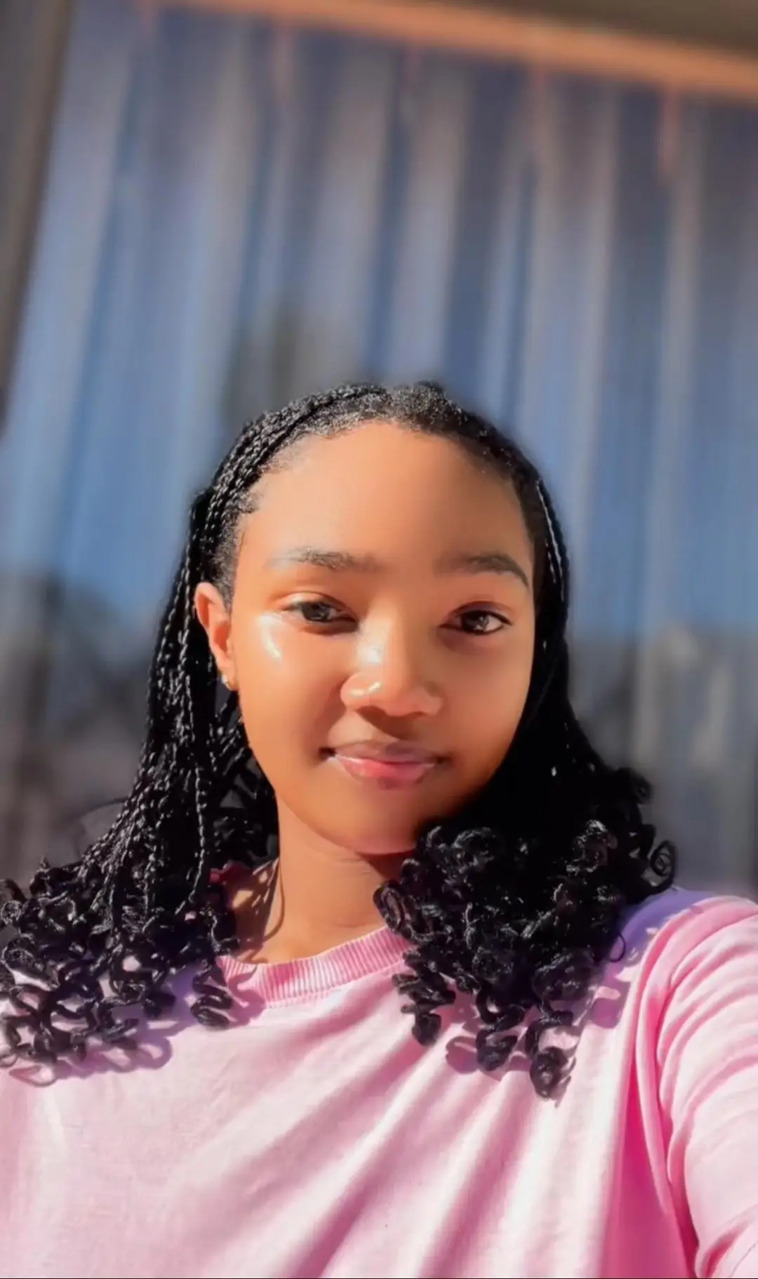 @Isakhanya