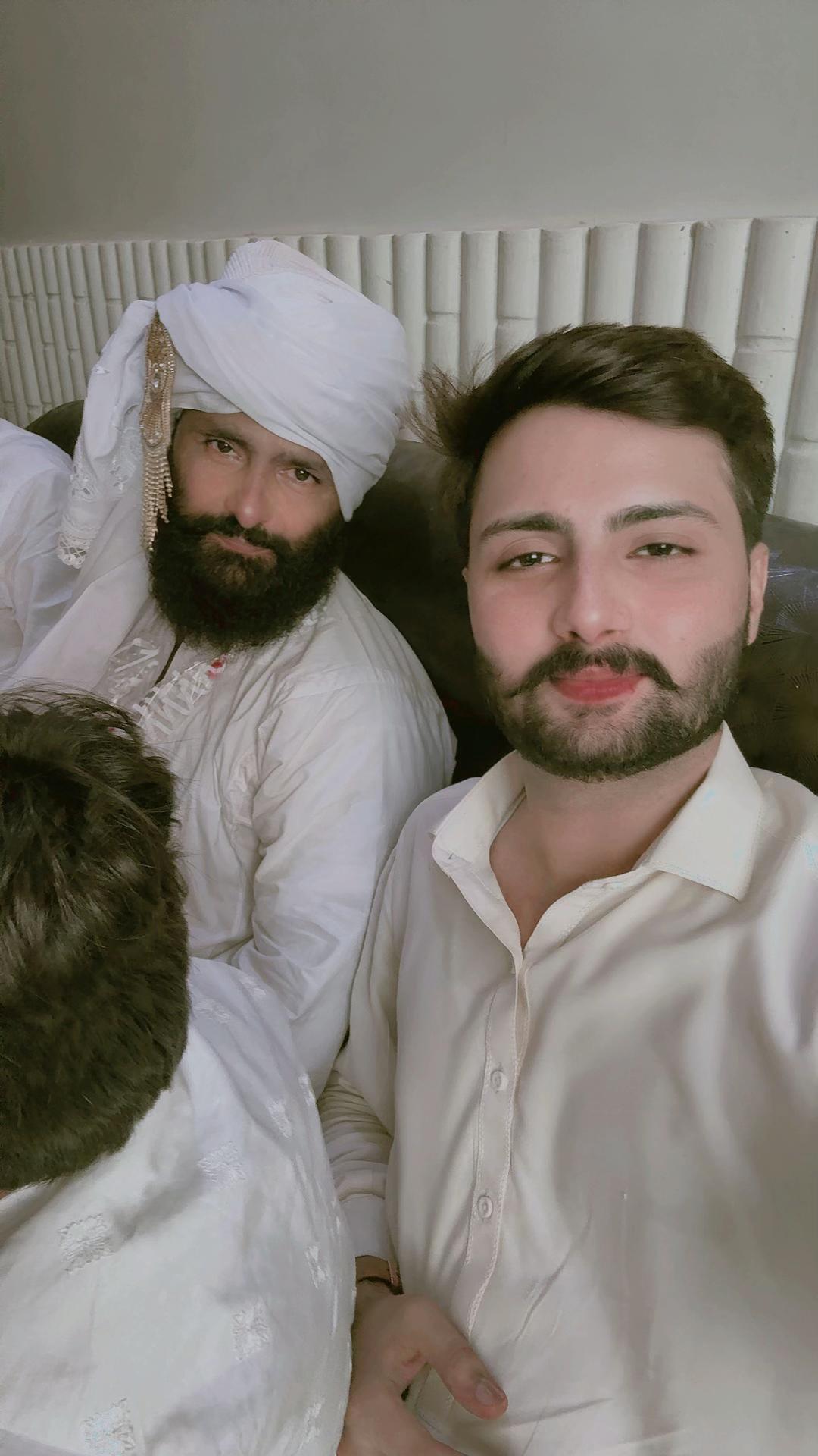 @Ali Afaque