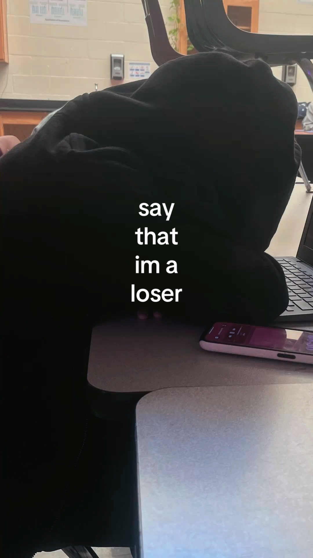 @๐๐๐