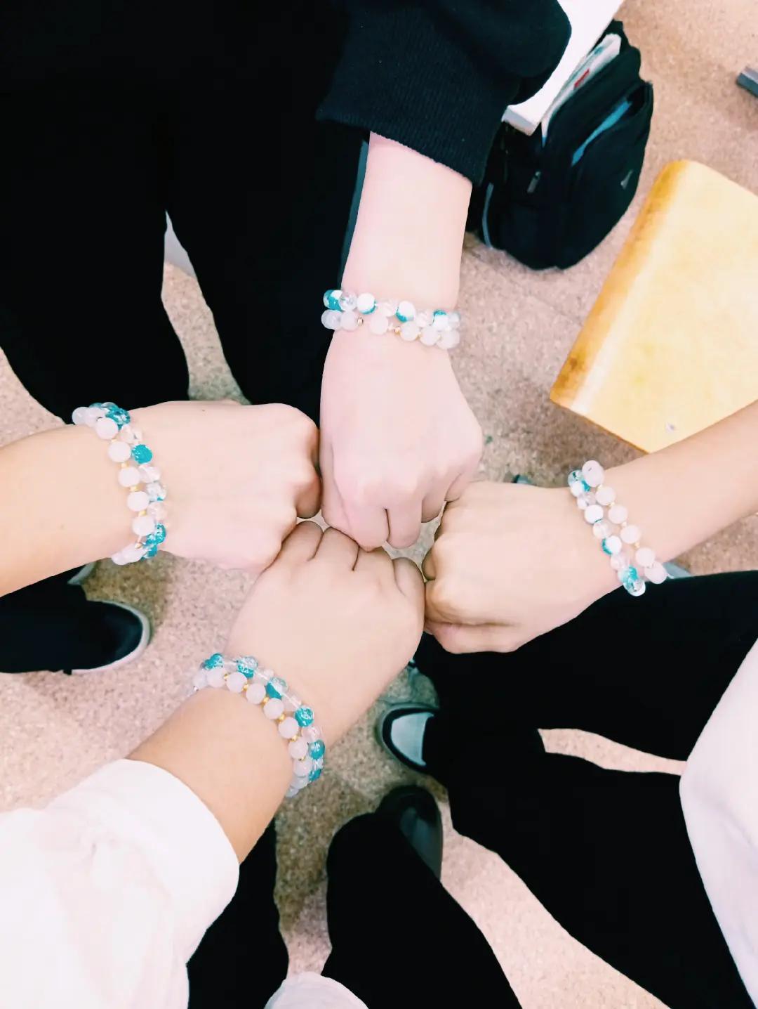 @𝑰'𝒎 𝒕𝒐𝒐 𝒓𝒖𝒅𝒆