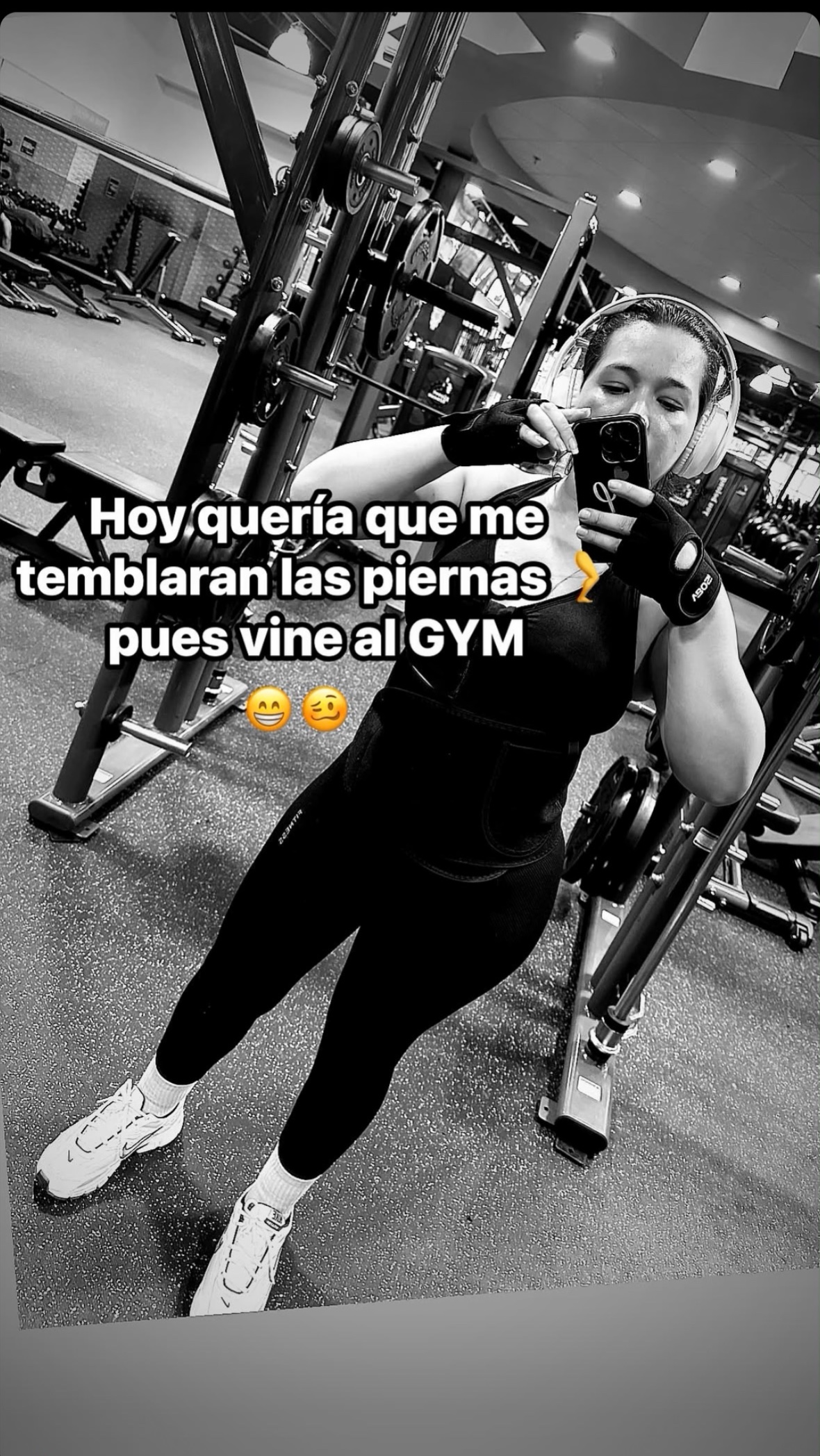 @Yessenia López