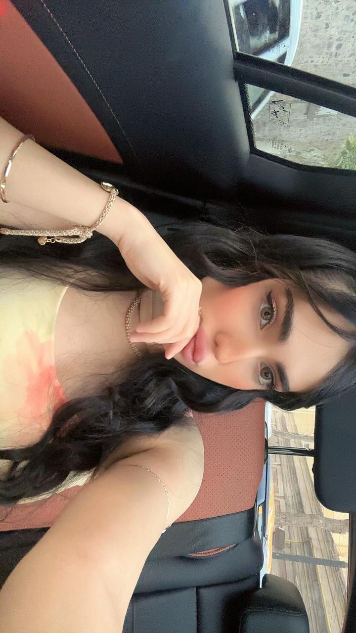 @👀