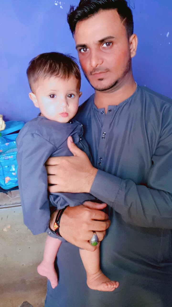 @NooR 👑 HuÑ 😚 YaAr 🎭