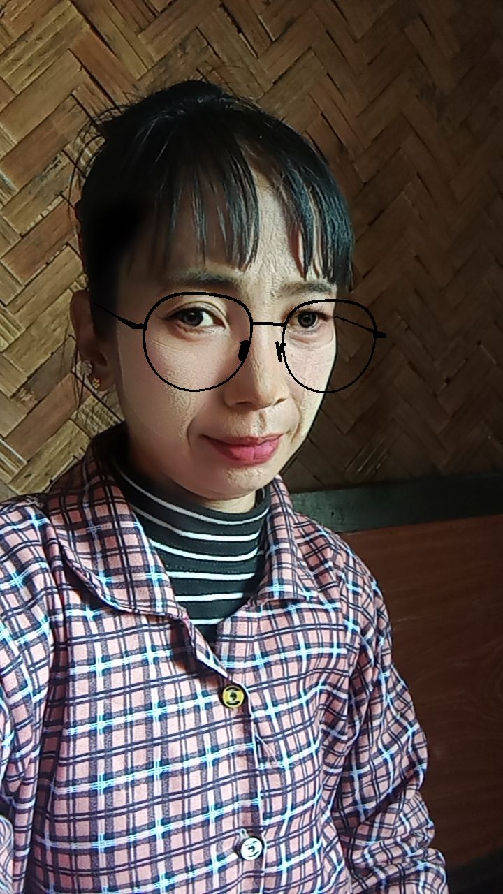 @သဇင်ခိုင်