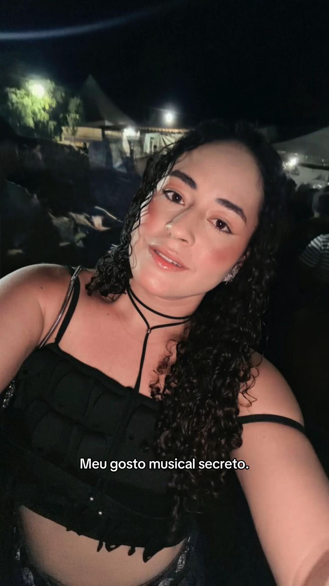@palomarezendee