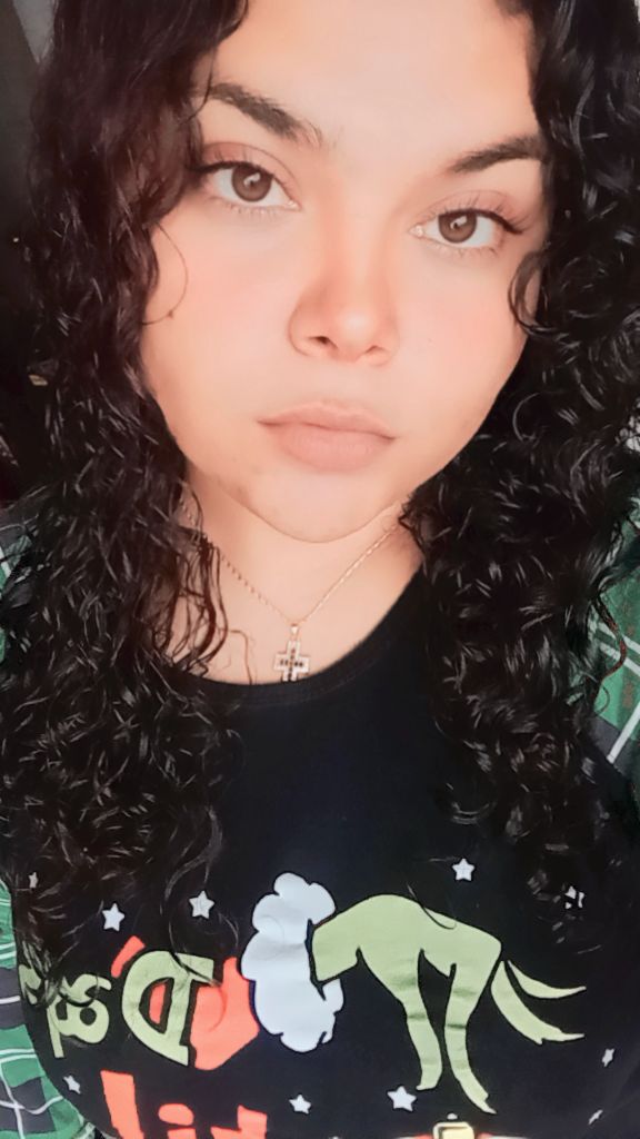 @✨Nelly Molina✨