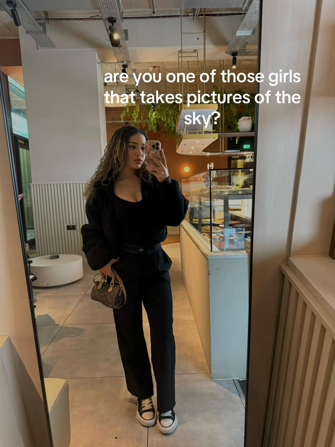 @tiana