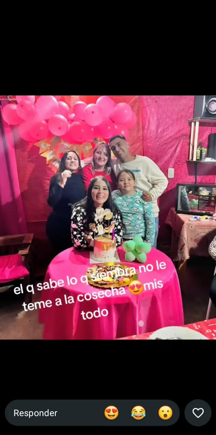 @Estefi castillo