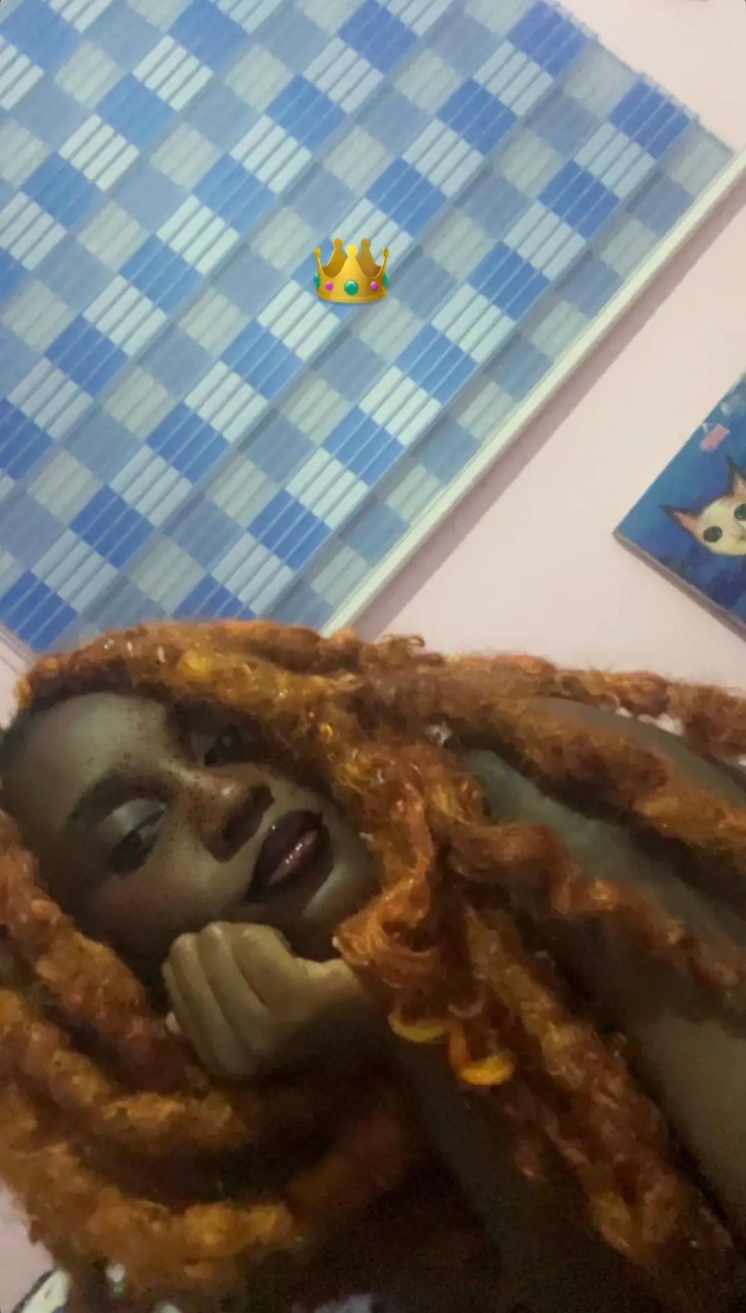 @Funaya 🦋
