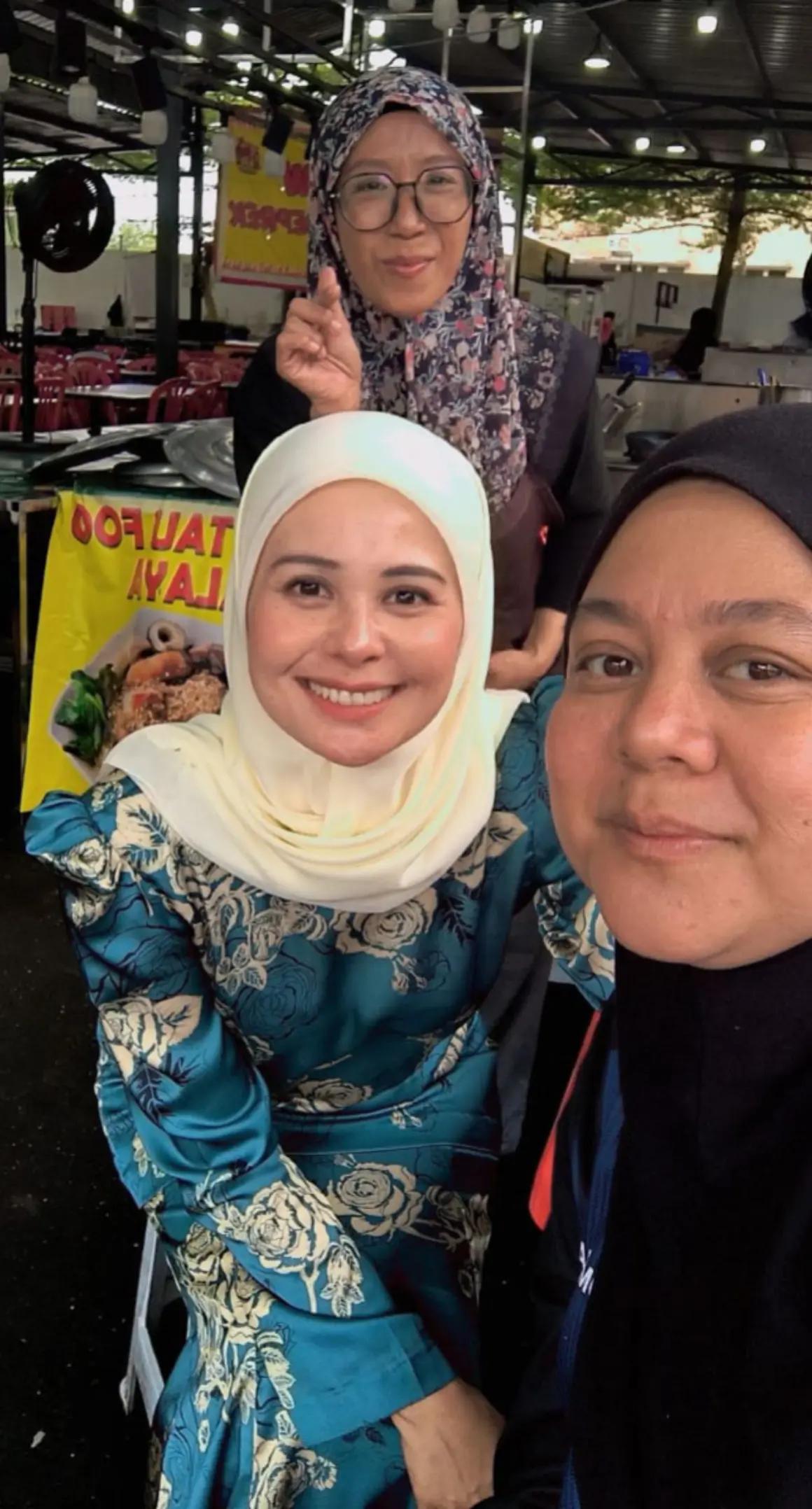@Cik Roses 🌹