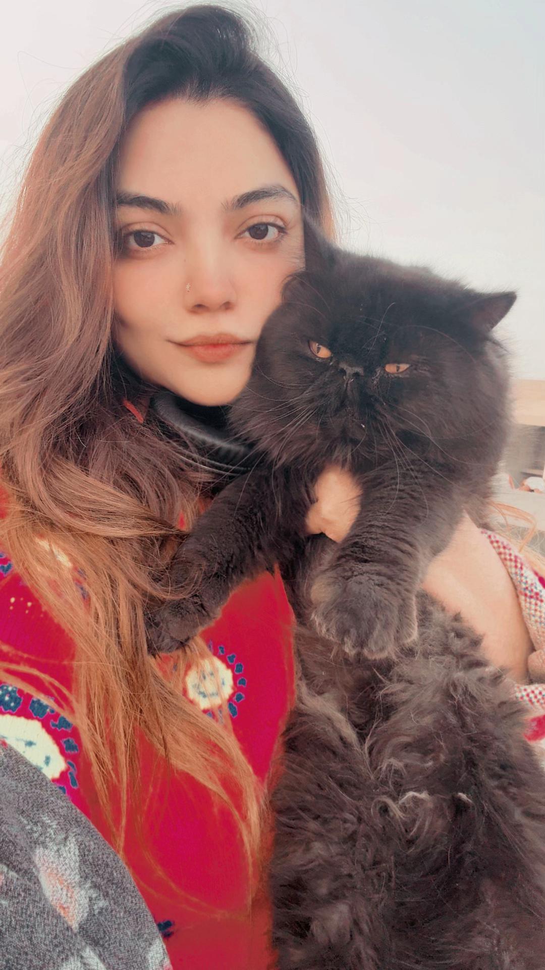 @سارہ وقار👑