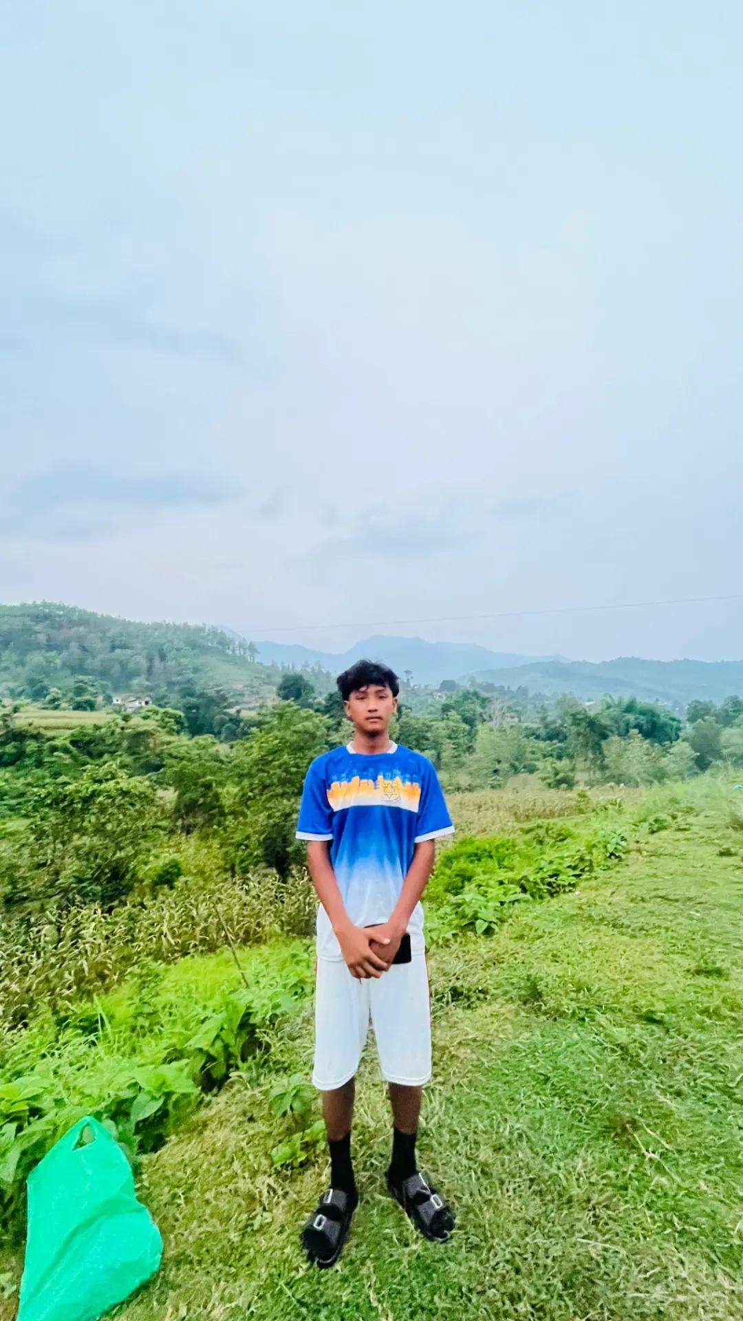 @Alex jong thakuri❤️