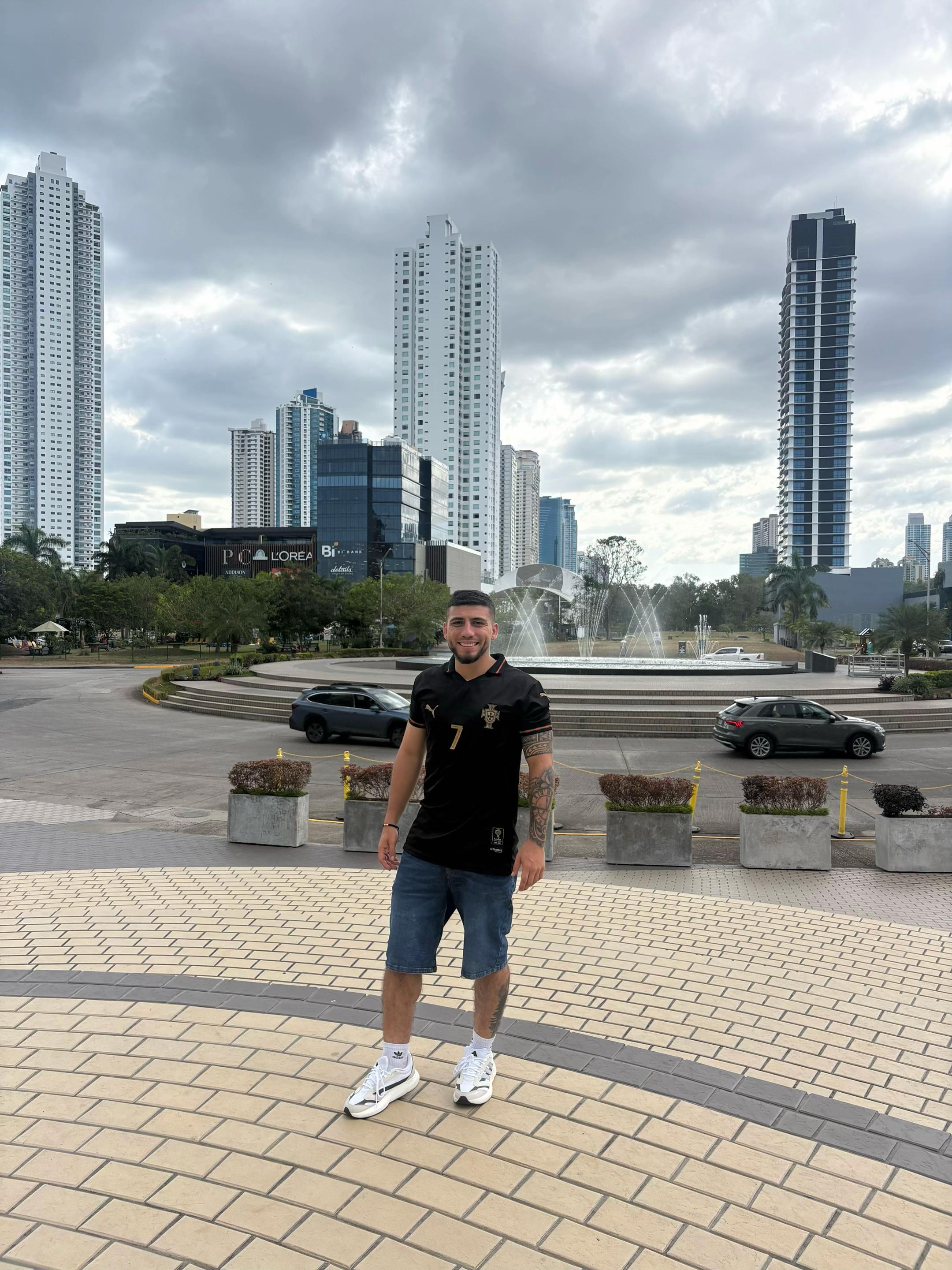 @Jhonatan Andrade