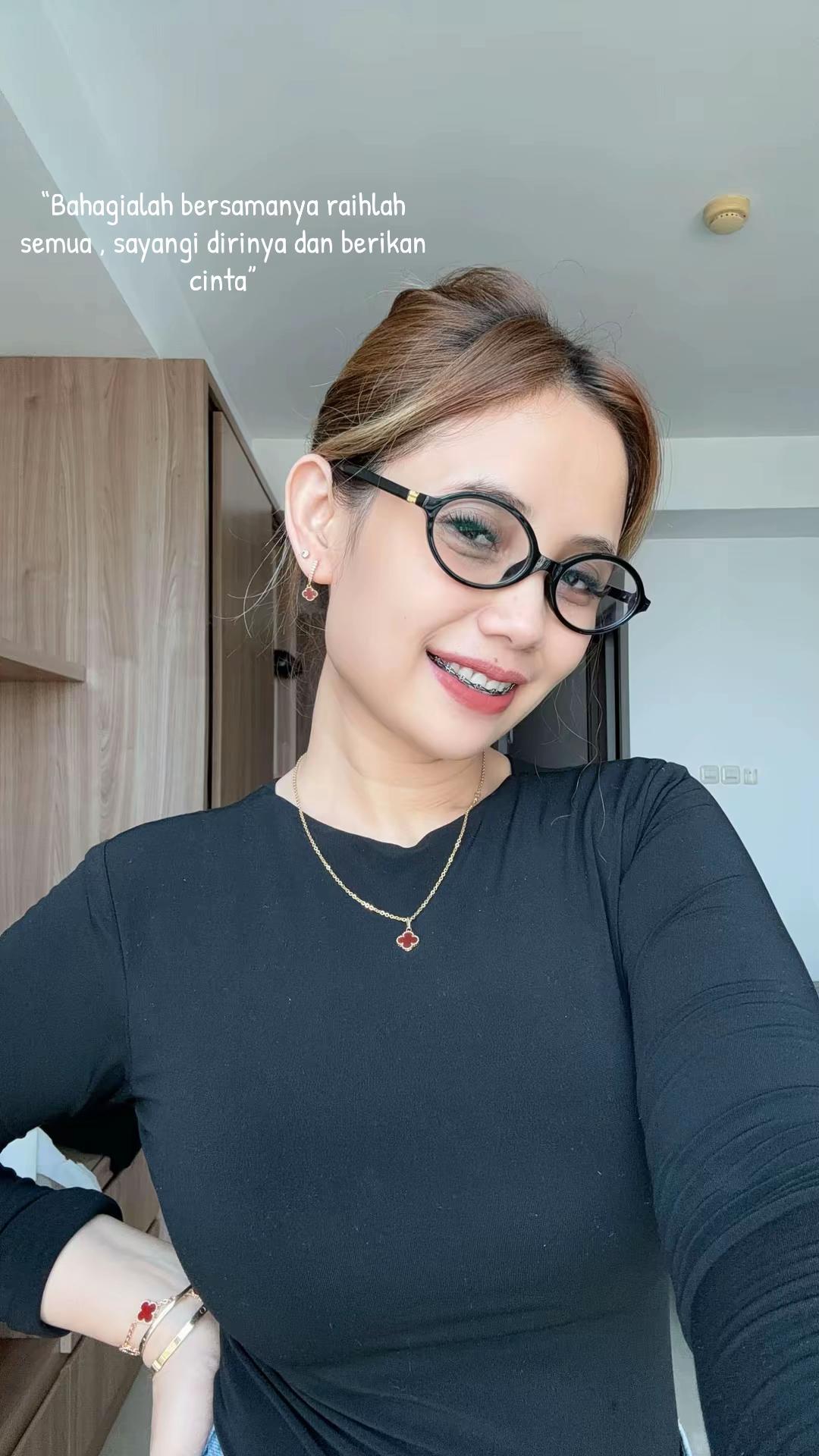 @Redvelvetofficial