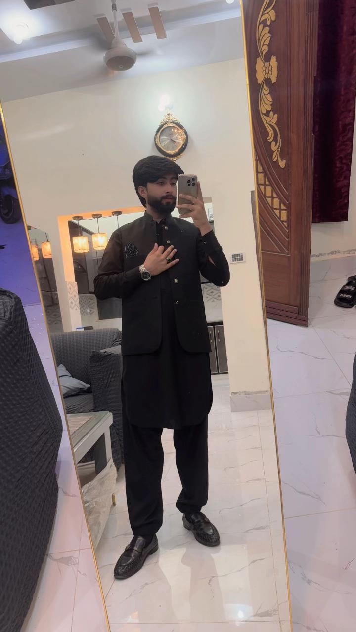 @SHARARTI MIRZA😎♥️