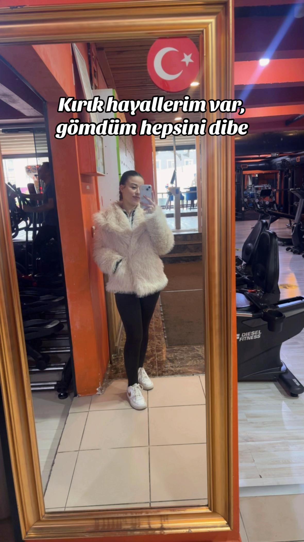 @Ayçin Altan