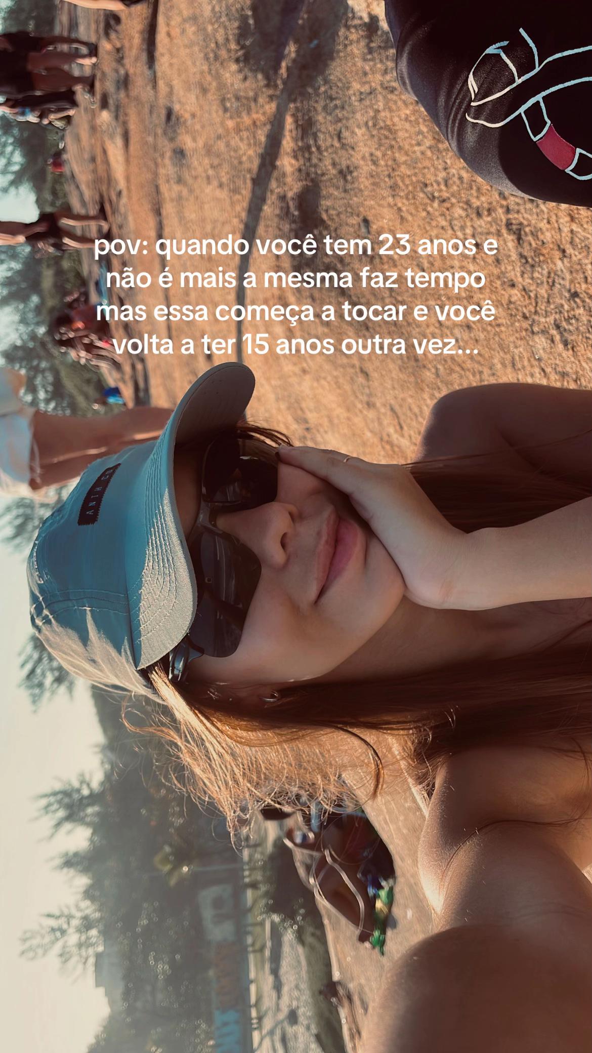@beatrizz