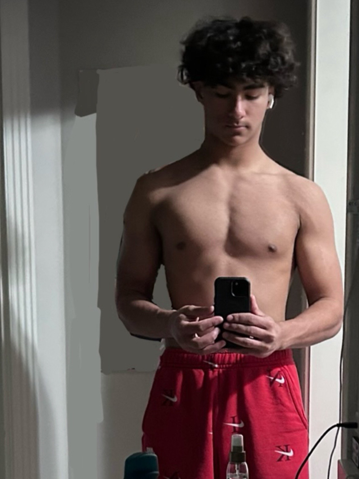 @elijah828282