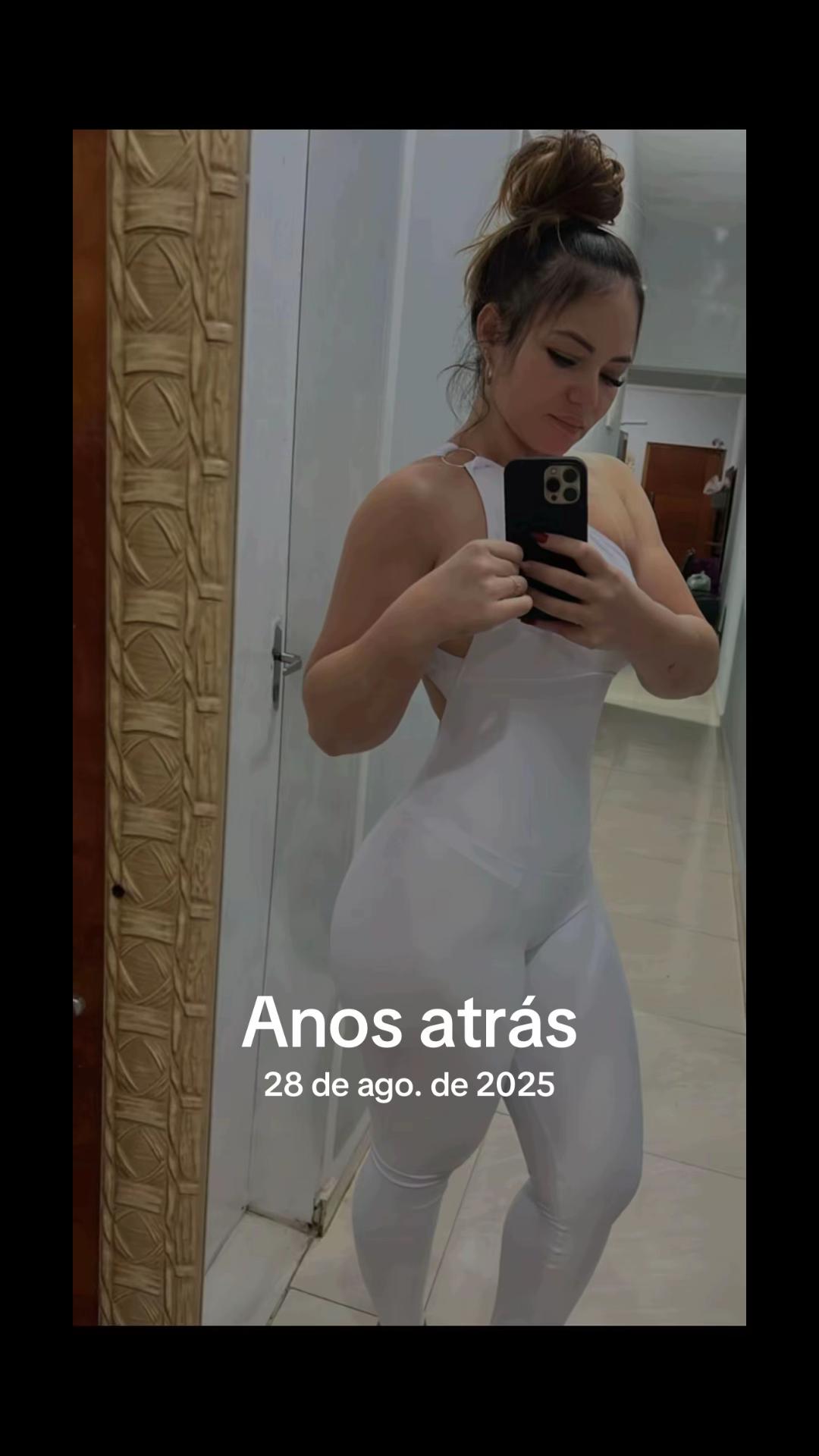 @raquelansellmo