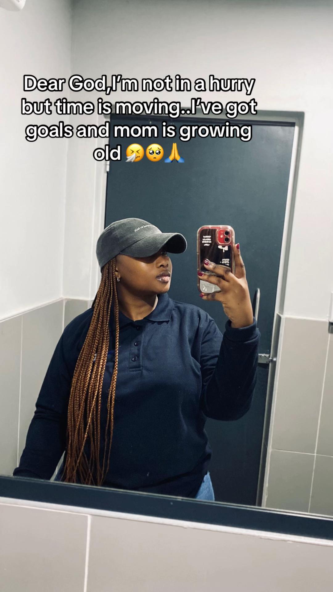 @Refiloe_Petunia🤍🌺|