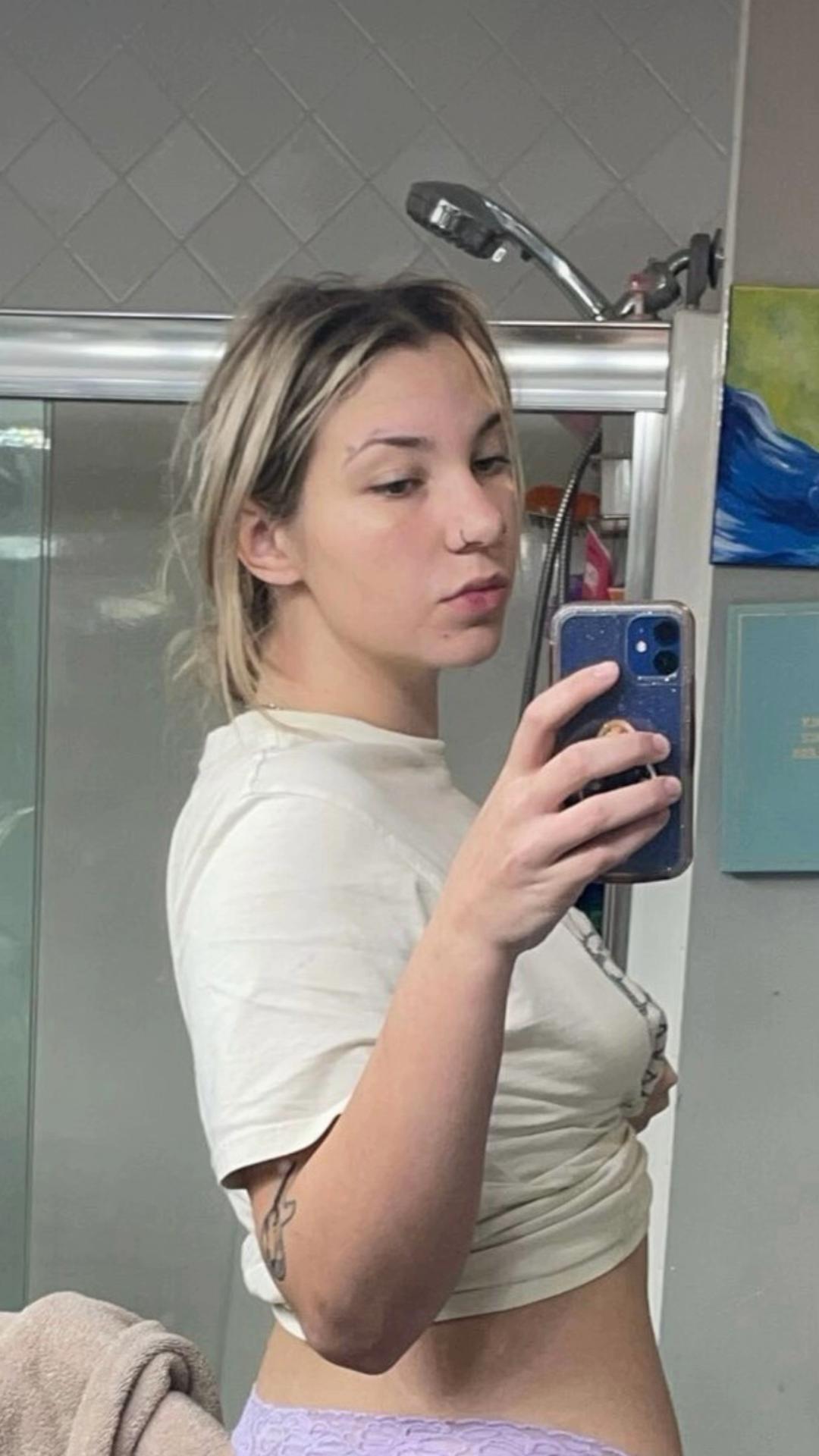 @chloe_devereaux