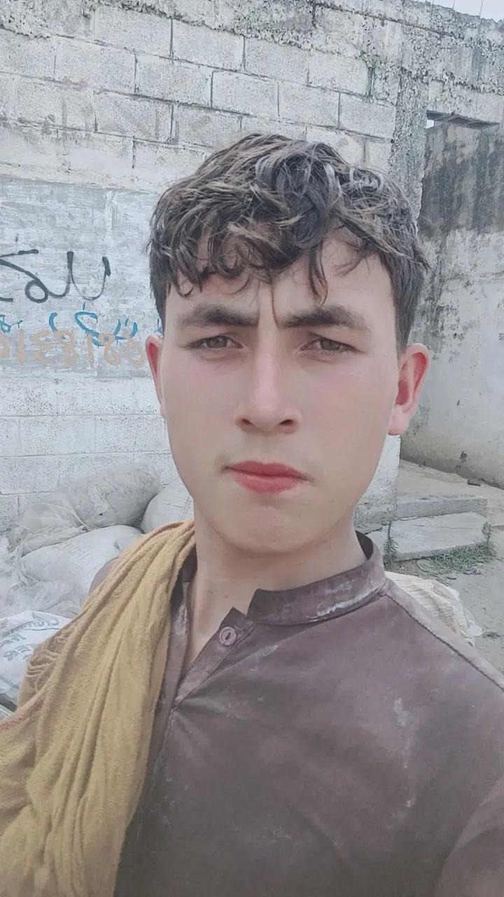 @@ iqbal 👑 khan 🥃 ☝🏿🇵🇰🌟💪