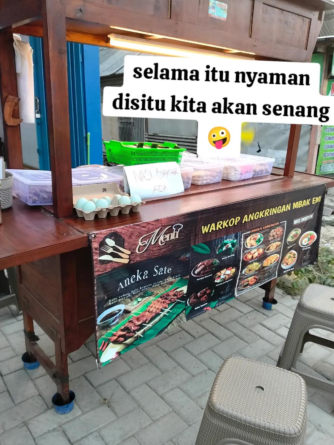 @Warkop angkringan mbak emi