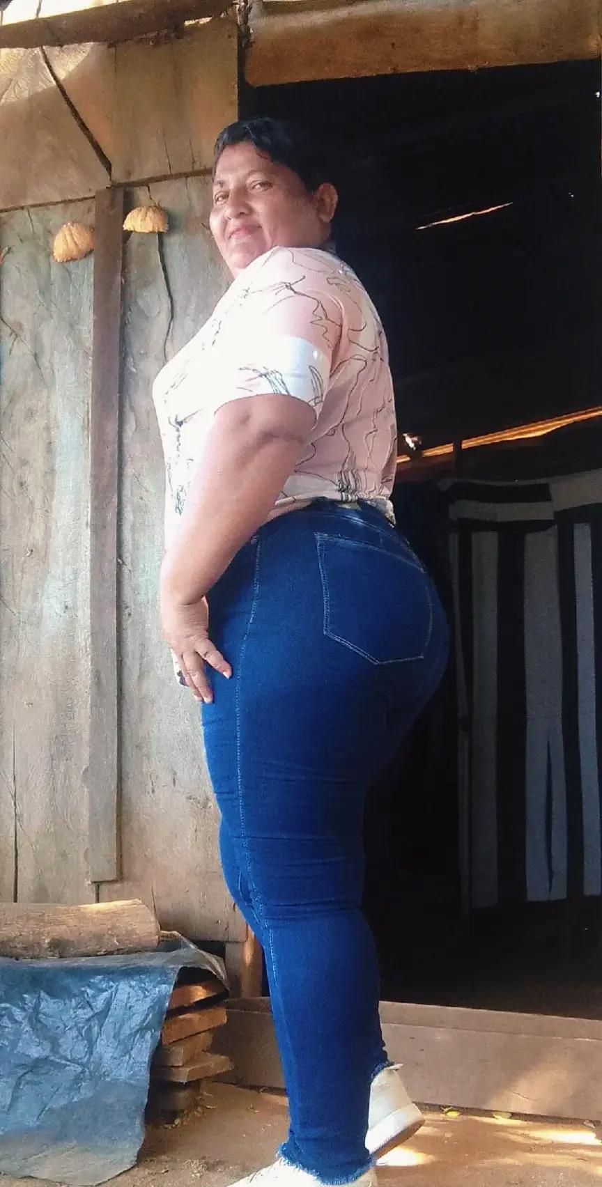@Martínez