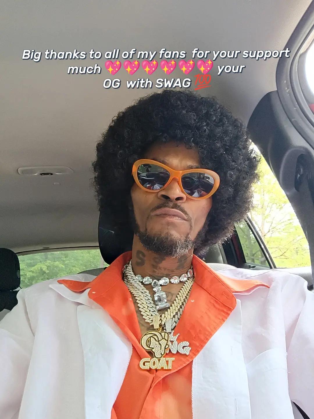 @caronehawkins