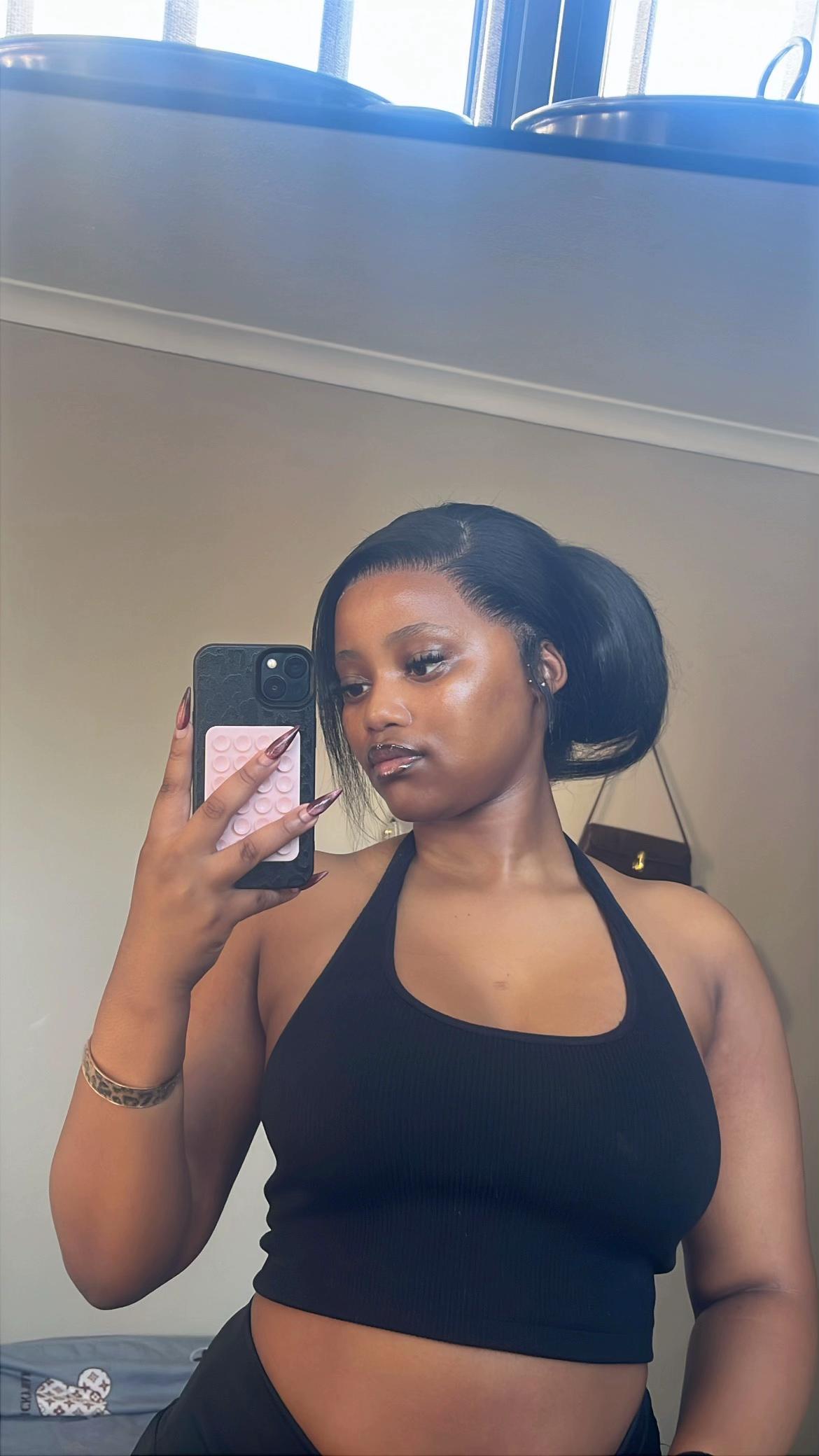 @Emihle Mbulawa๐๐