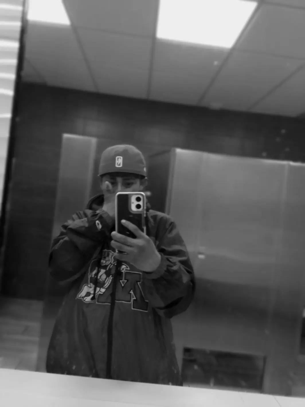 @Leo🥷🎭🎱🏍