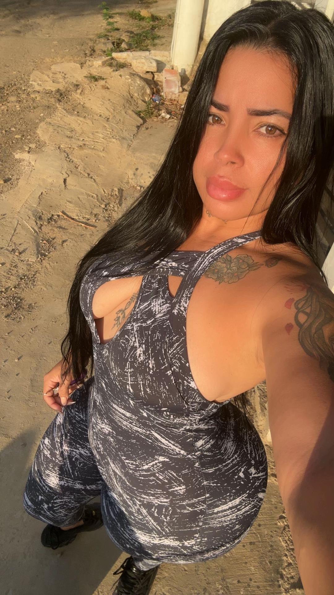 @Neysi Deluxe