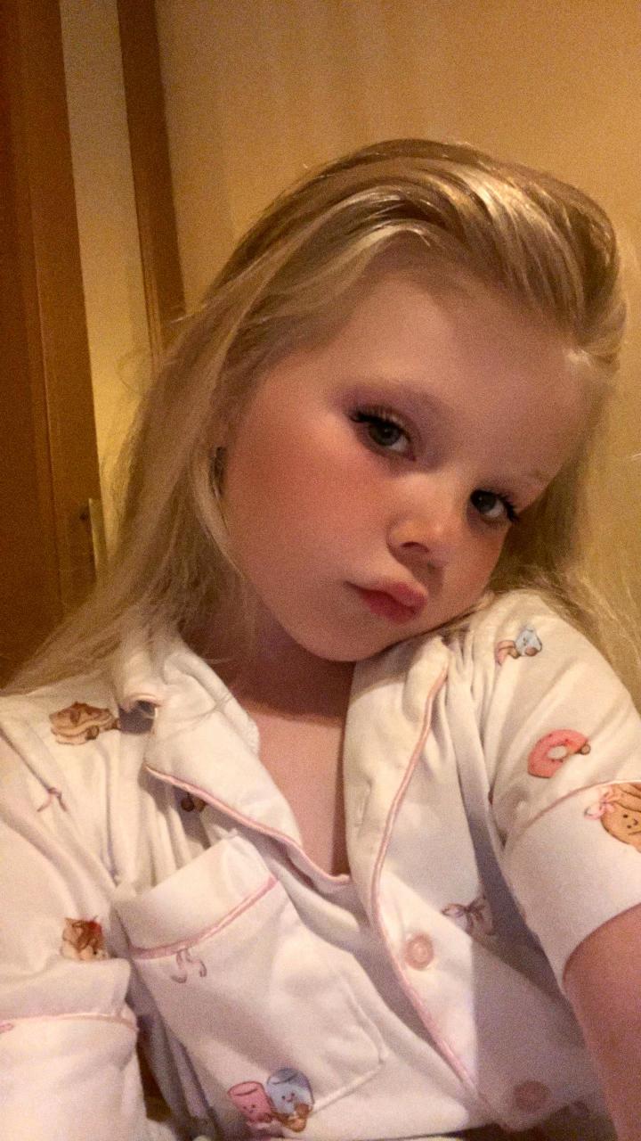 @Lillyanna🦋🌸🩷🫶