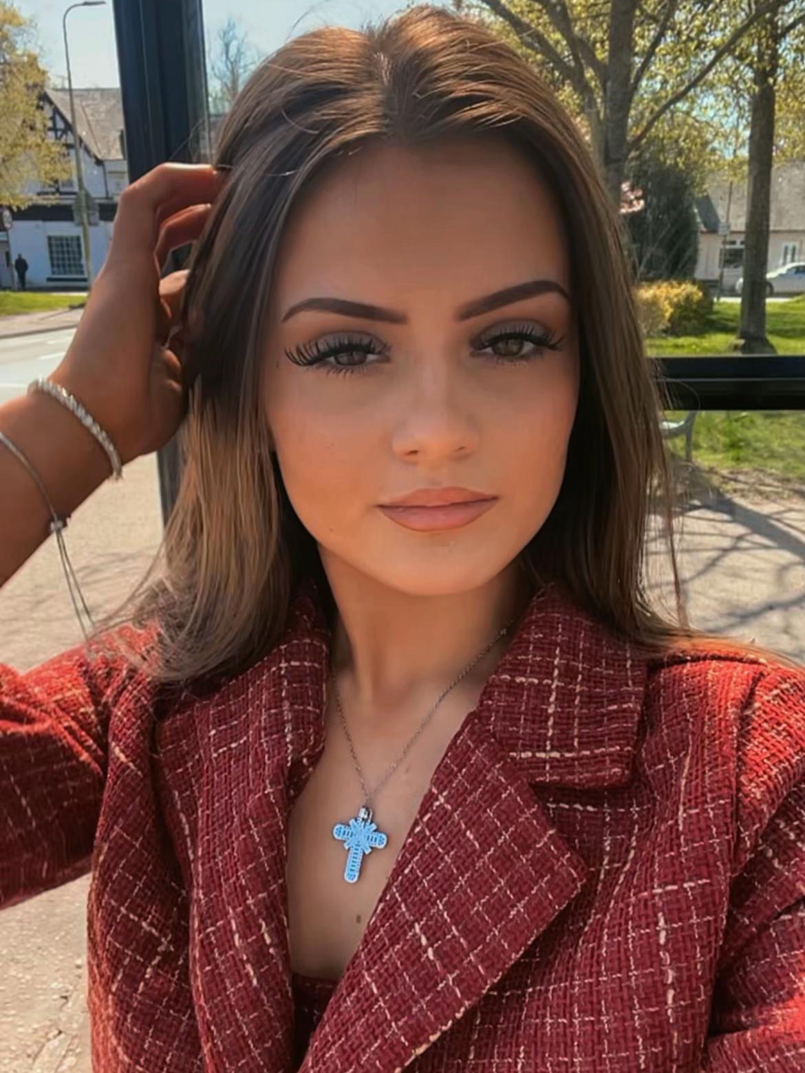 @katiierae08