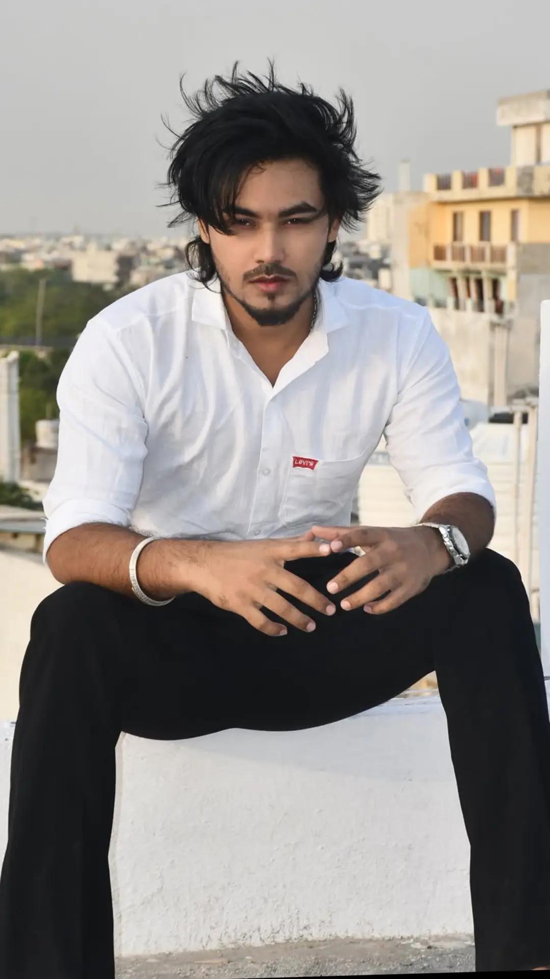 @Mr.jhakas3