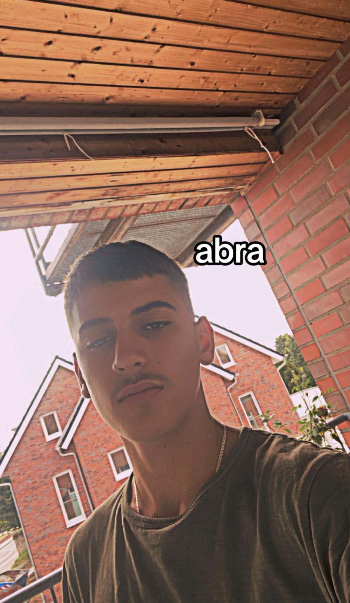 @Leon