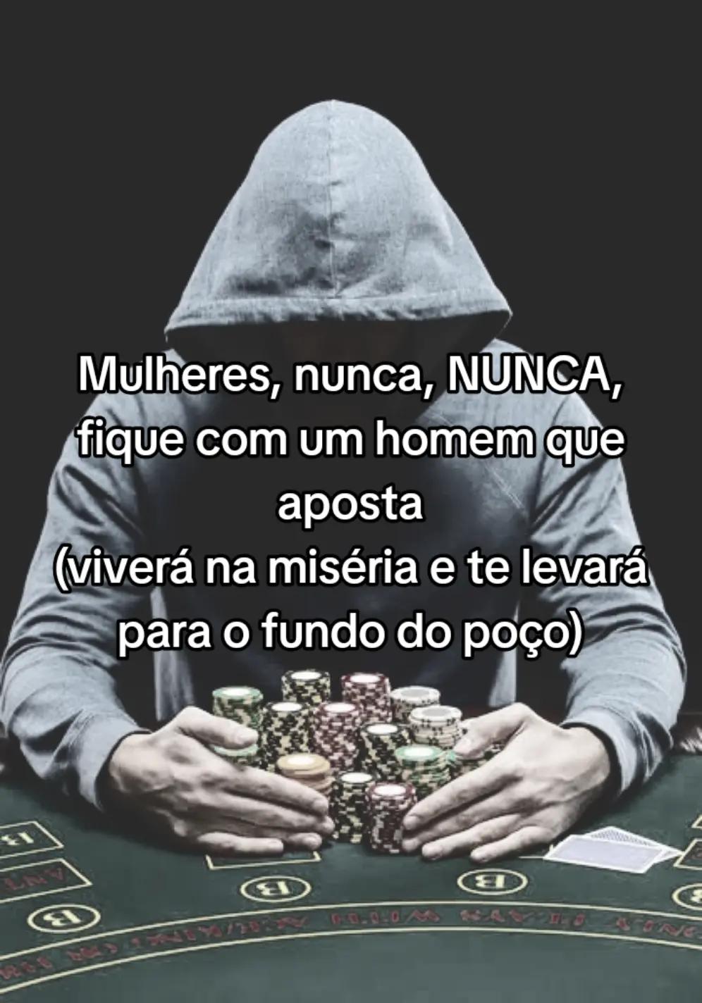 @O hip&oacute;crita das redes