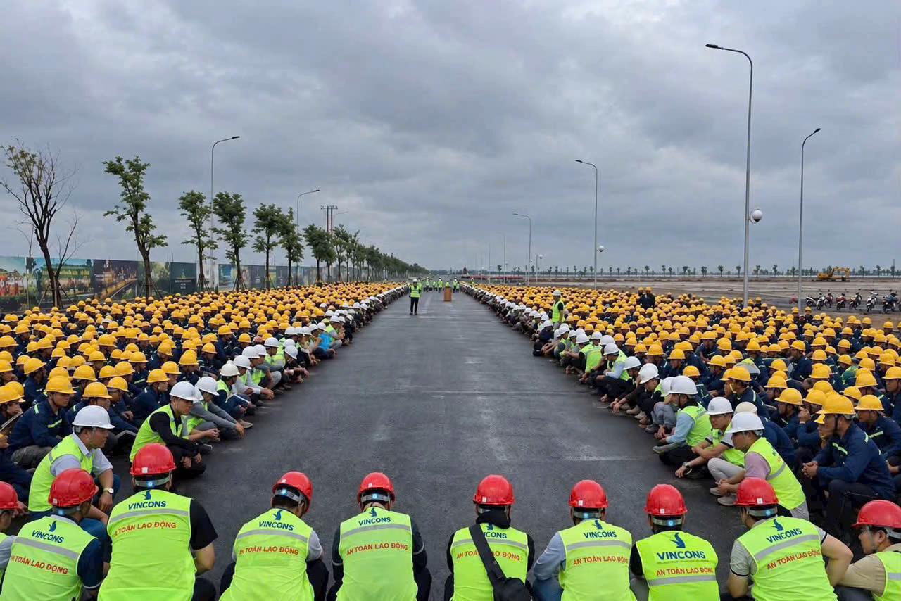 @Mr Hưng VinHomes Hóc Môn