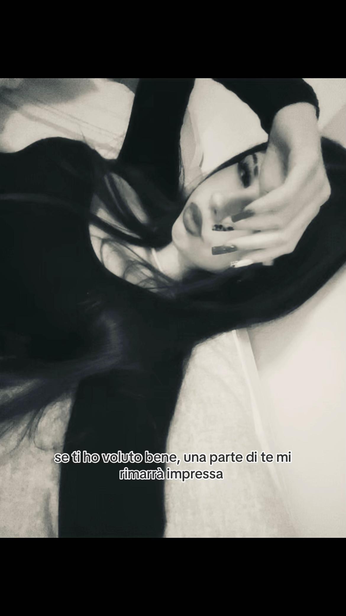 @𝐕