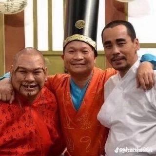 @สมดุ๋ย เป่าขลุ่ย