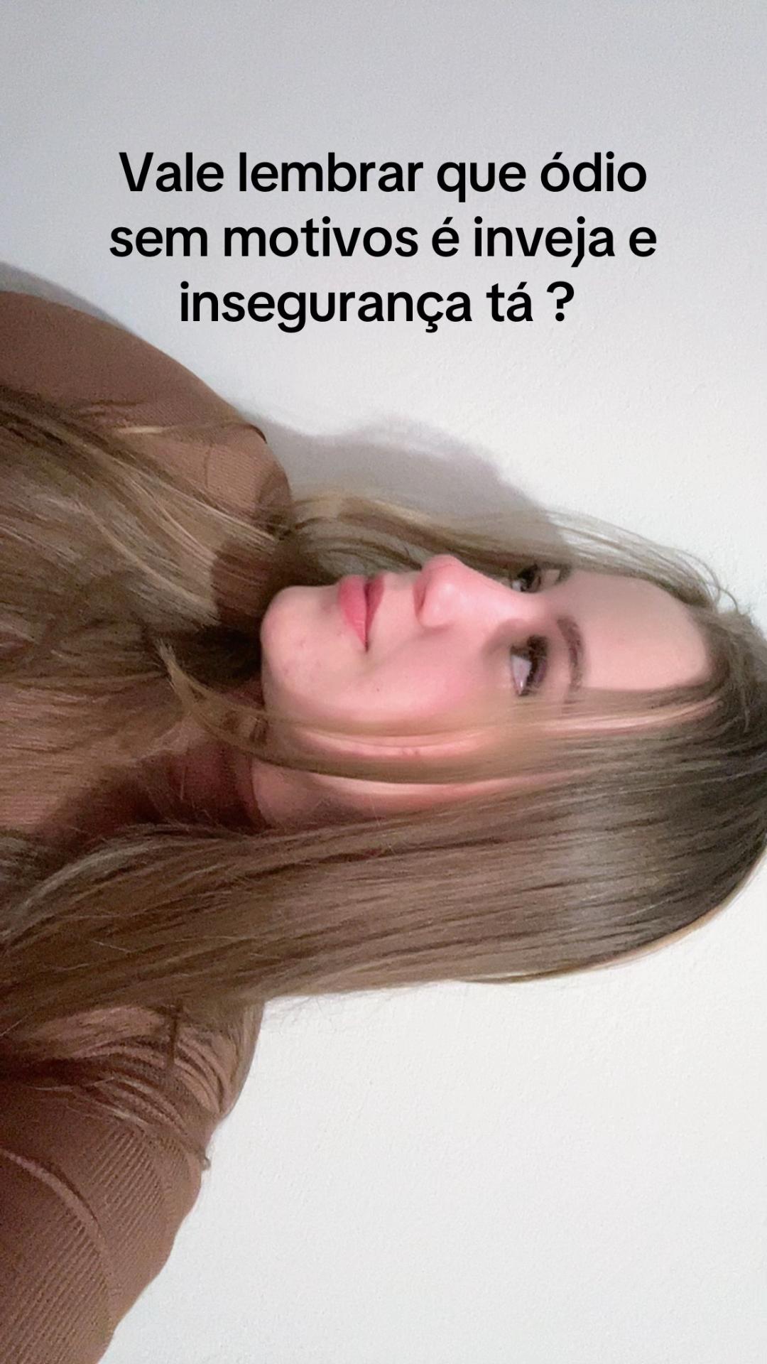 @Lavyniacorrea_