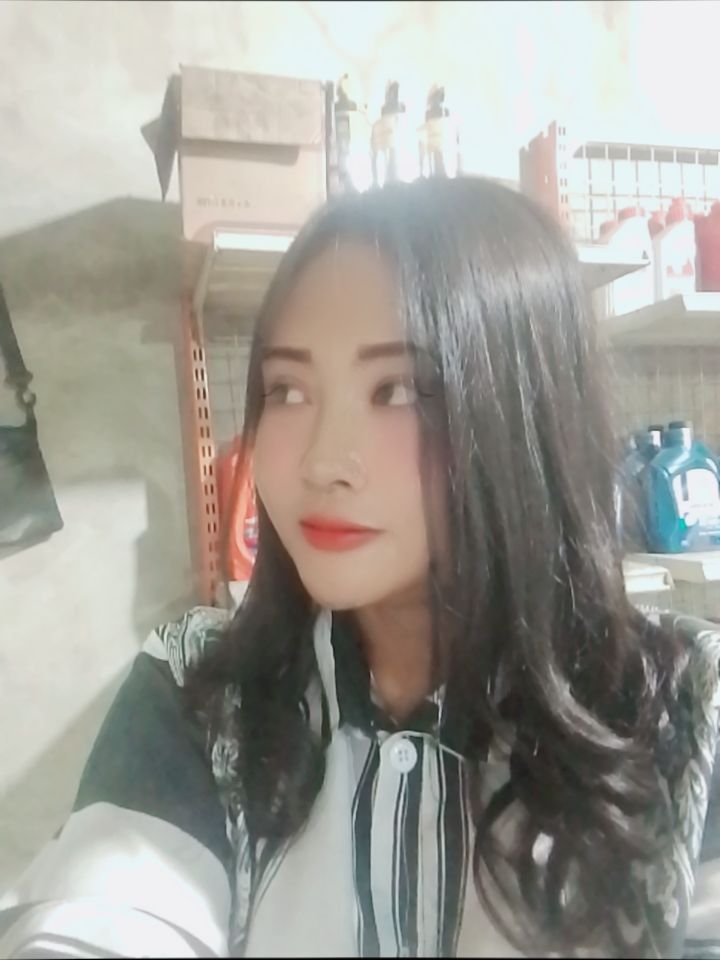 @putriastriani