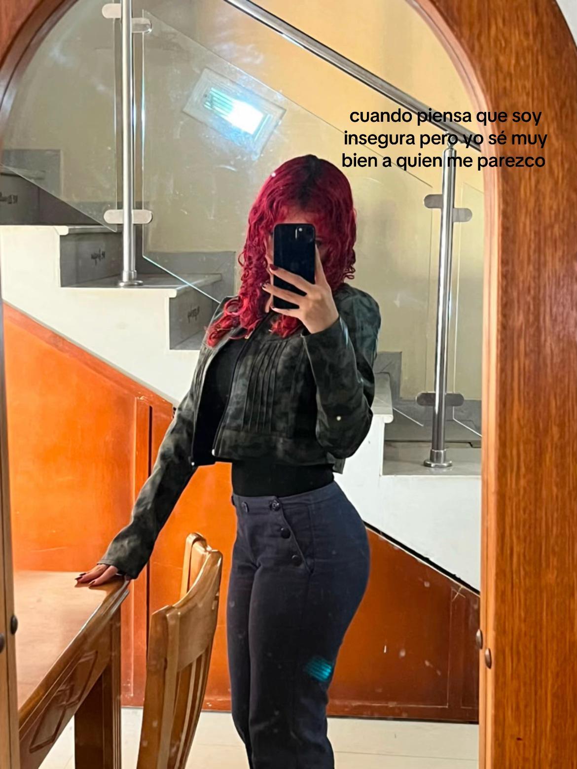 @𝒮