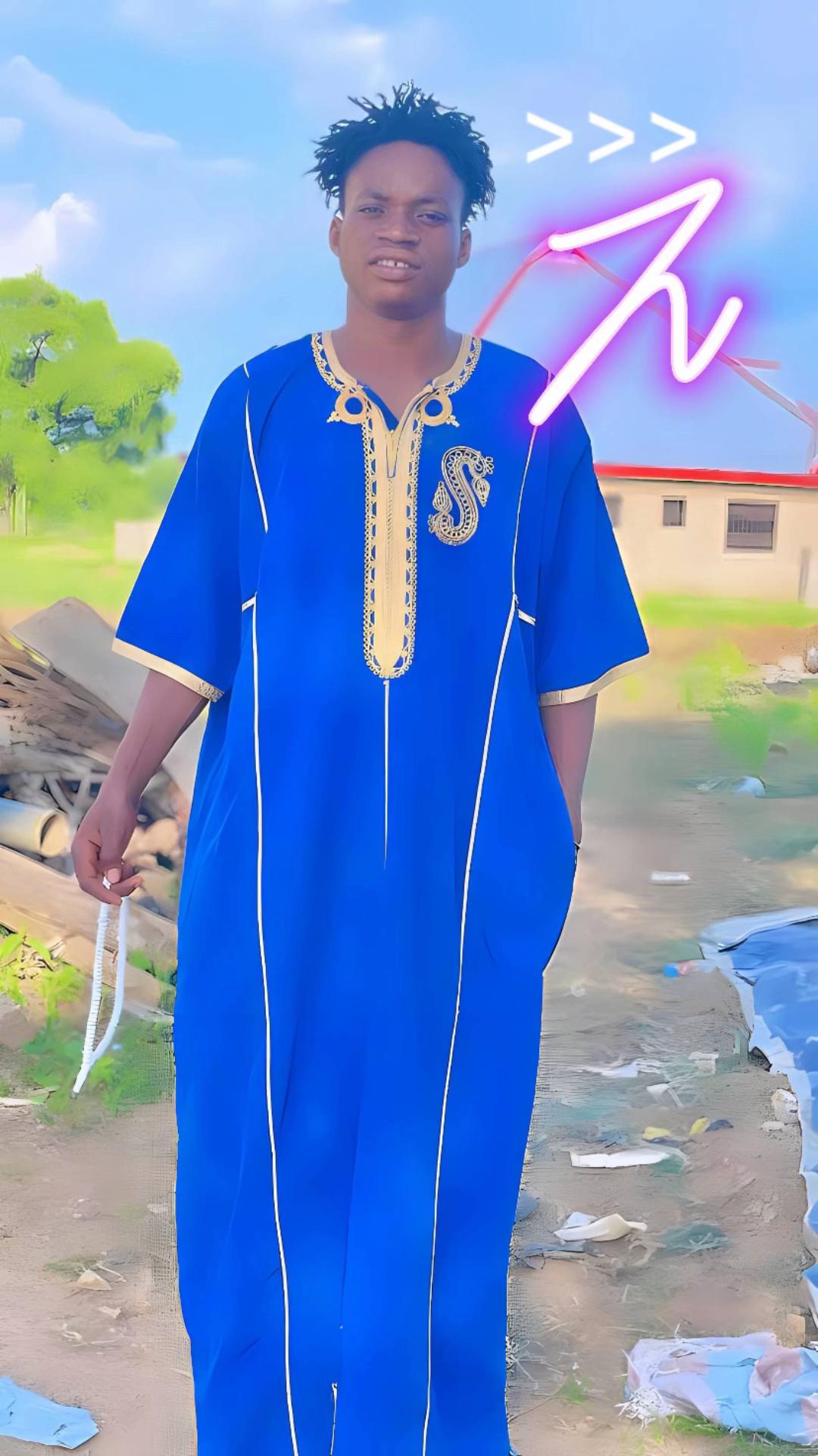 @FÂDÅMÀ BÖÎ 21