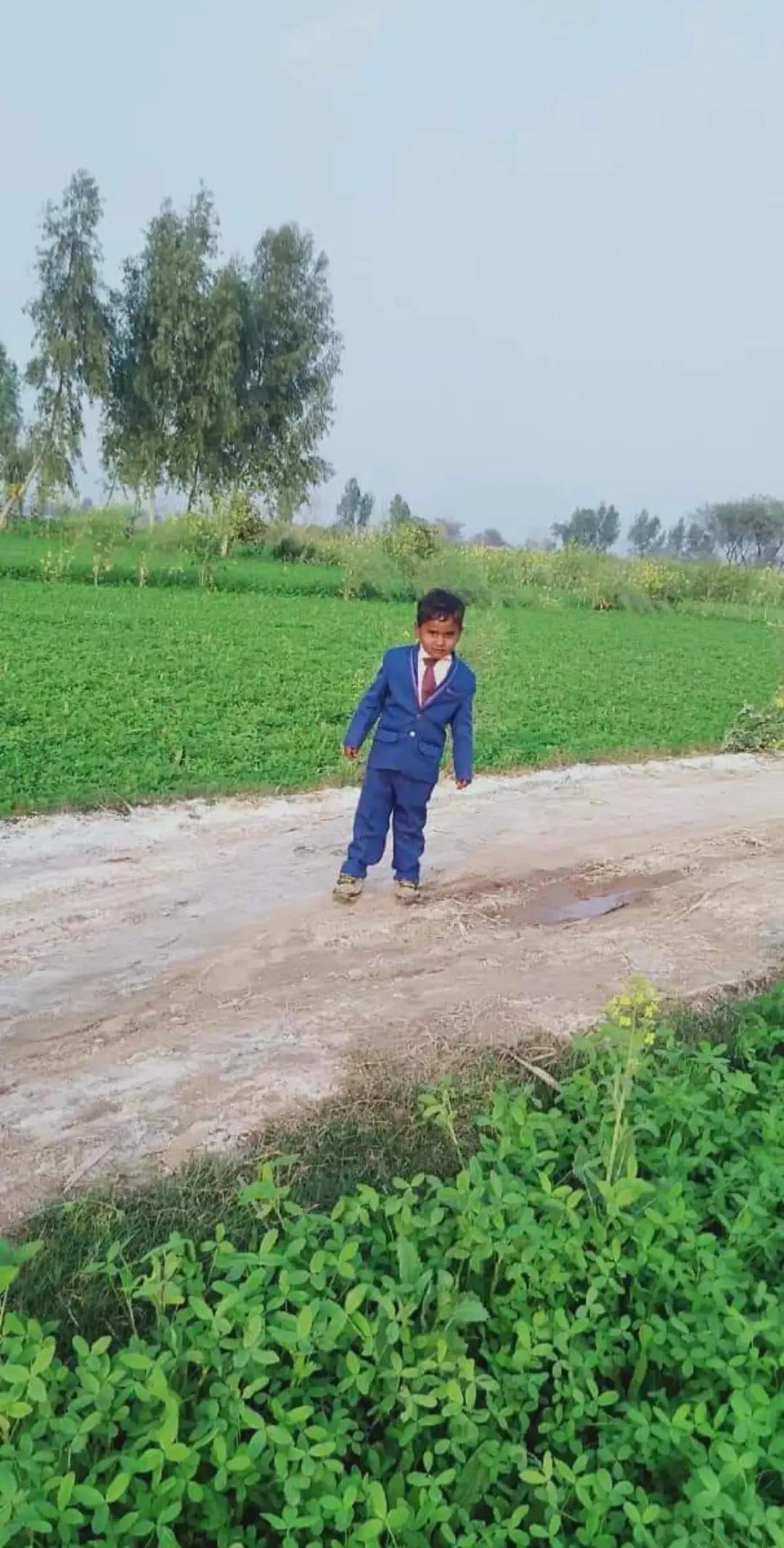 @Aslam forman gholrrhi