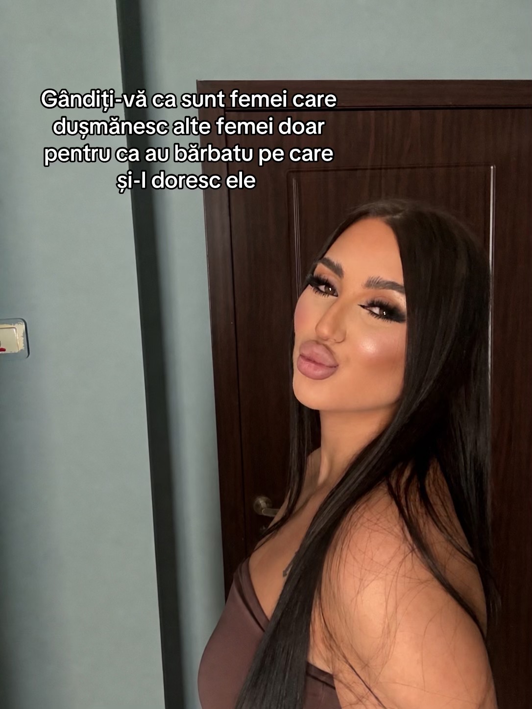 @Alexandra Oancea